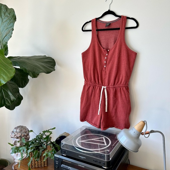 70's Style Cotton Athletic Romper | Far West | Size L - Picture 2 of 6